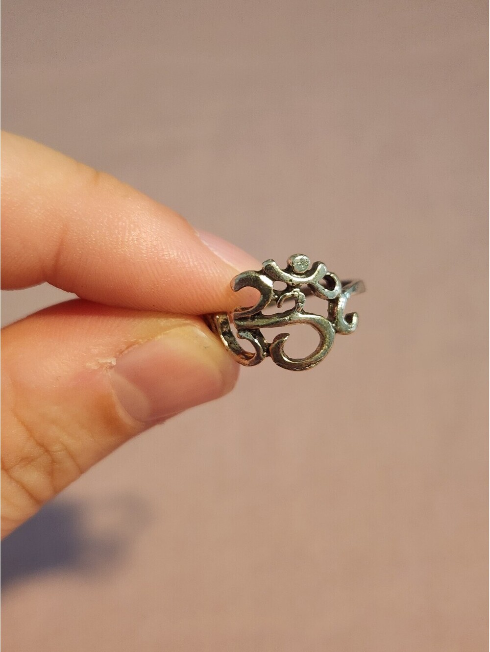 Vintage Silver Tone Om Symbol Ring Size 6
